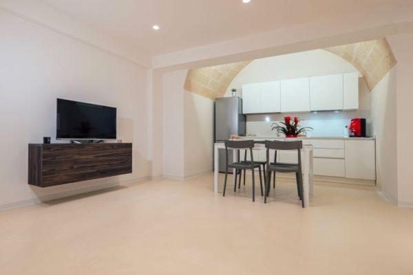 I Lamioni - Suite & Accommodation มาเตรา ภายนอก รูปภาพ